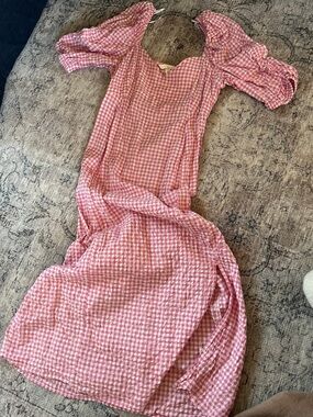 H&M Pink Gingham Maxi Dress with Puff Sleeves